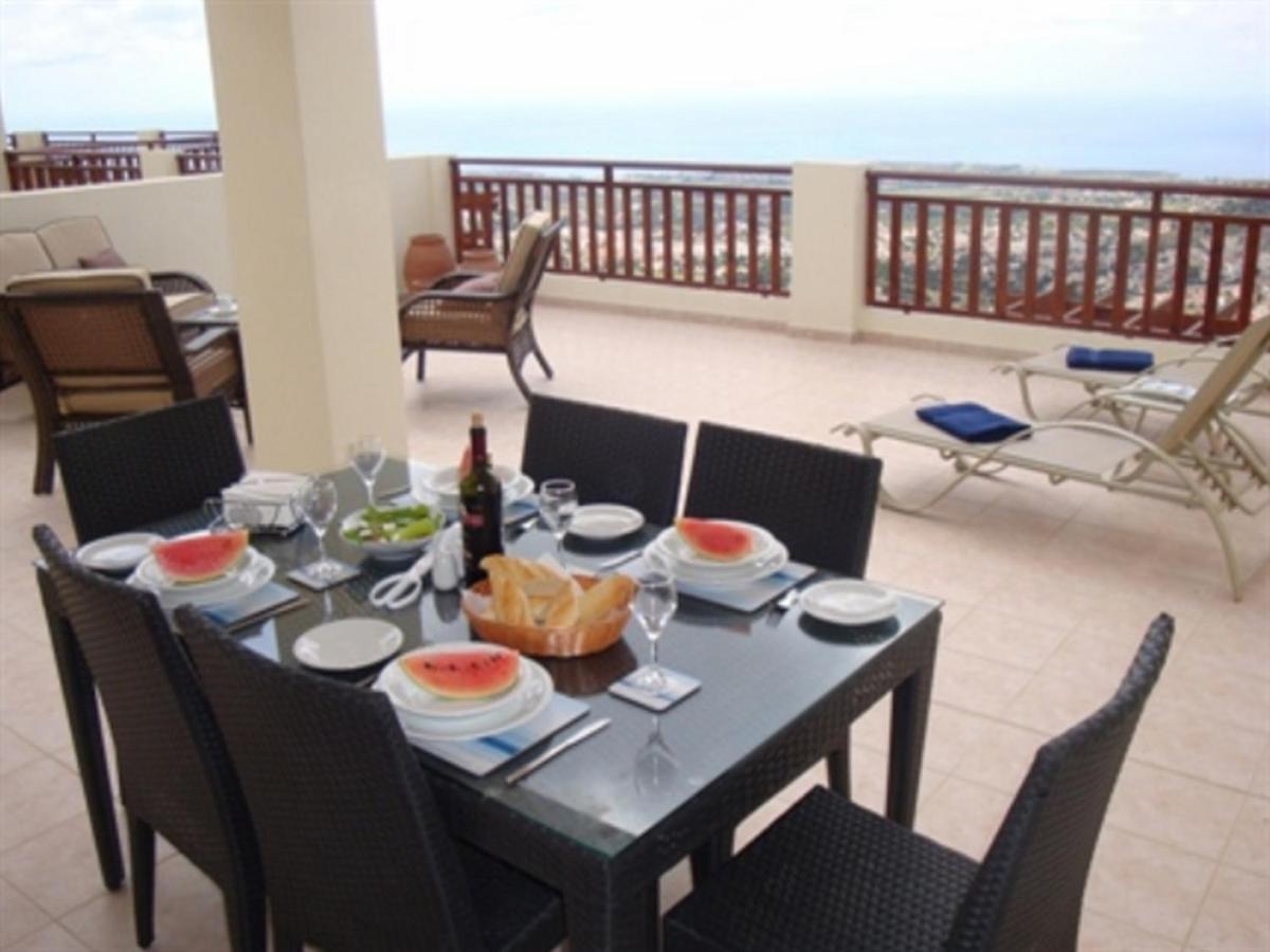 First Floor 2 Bedroom Apartment, Large Balcony, Amazing Sea Views, Communal Pool بييا المظهر الخارجي الصورة