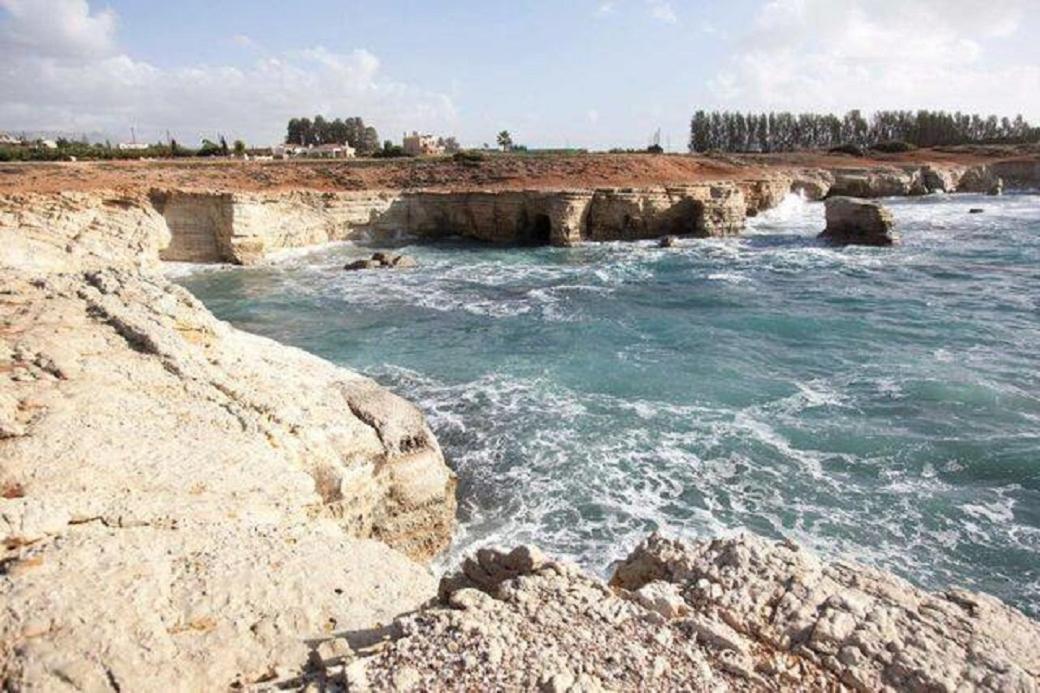 First Floor 2 Bedroom Apartment, Large Balcony, Amazing Sea Views, Communal Pool بييا المظهر الخارجي الصورة